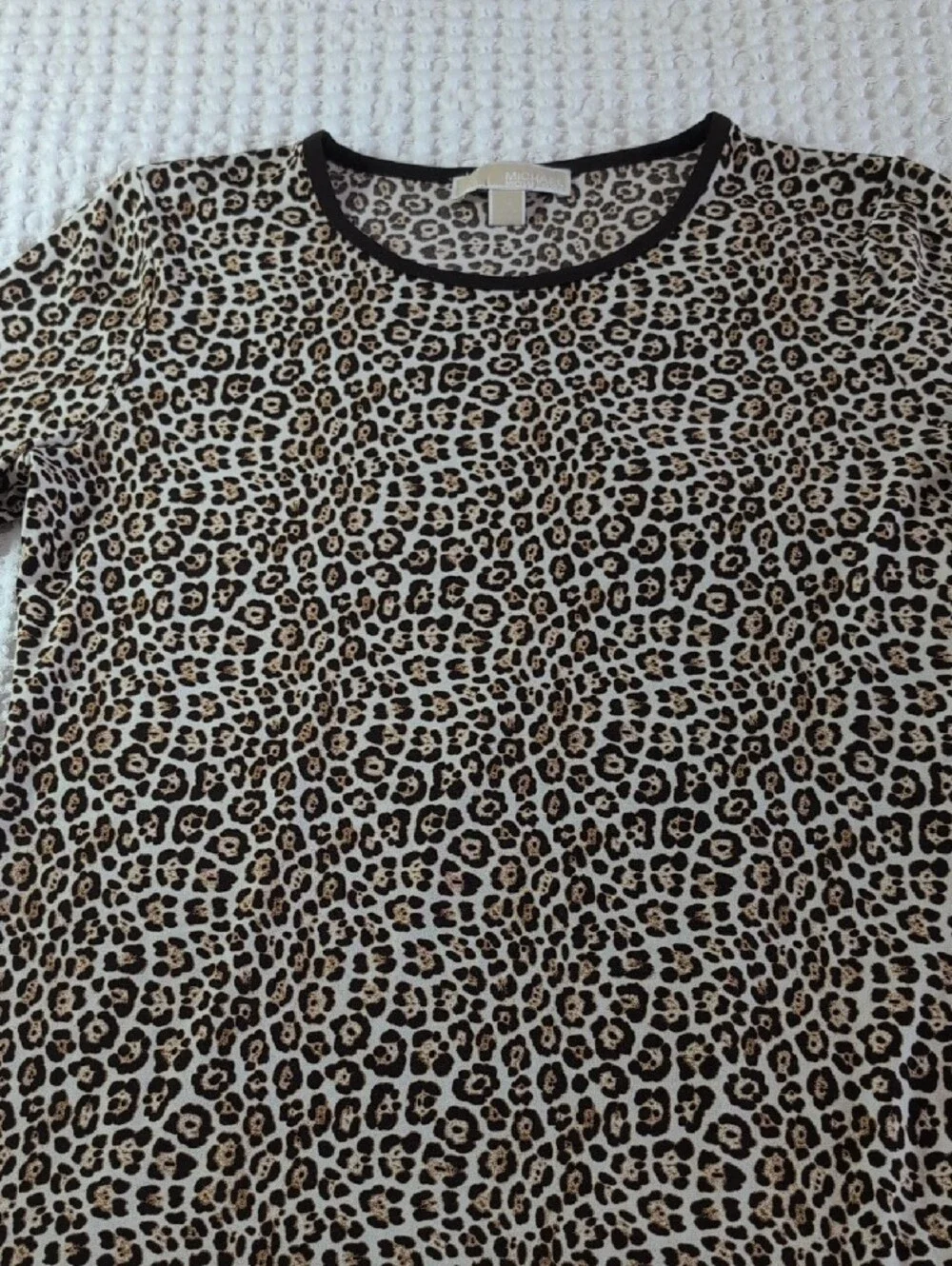 Michael Kors approximate flat